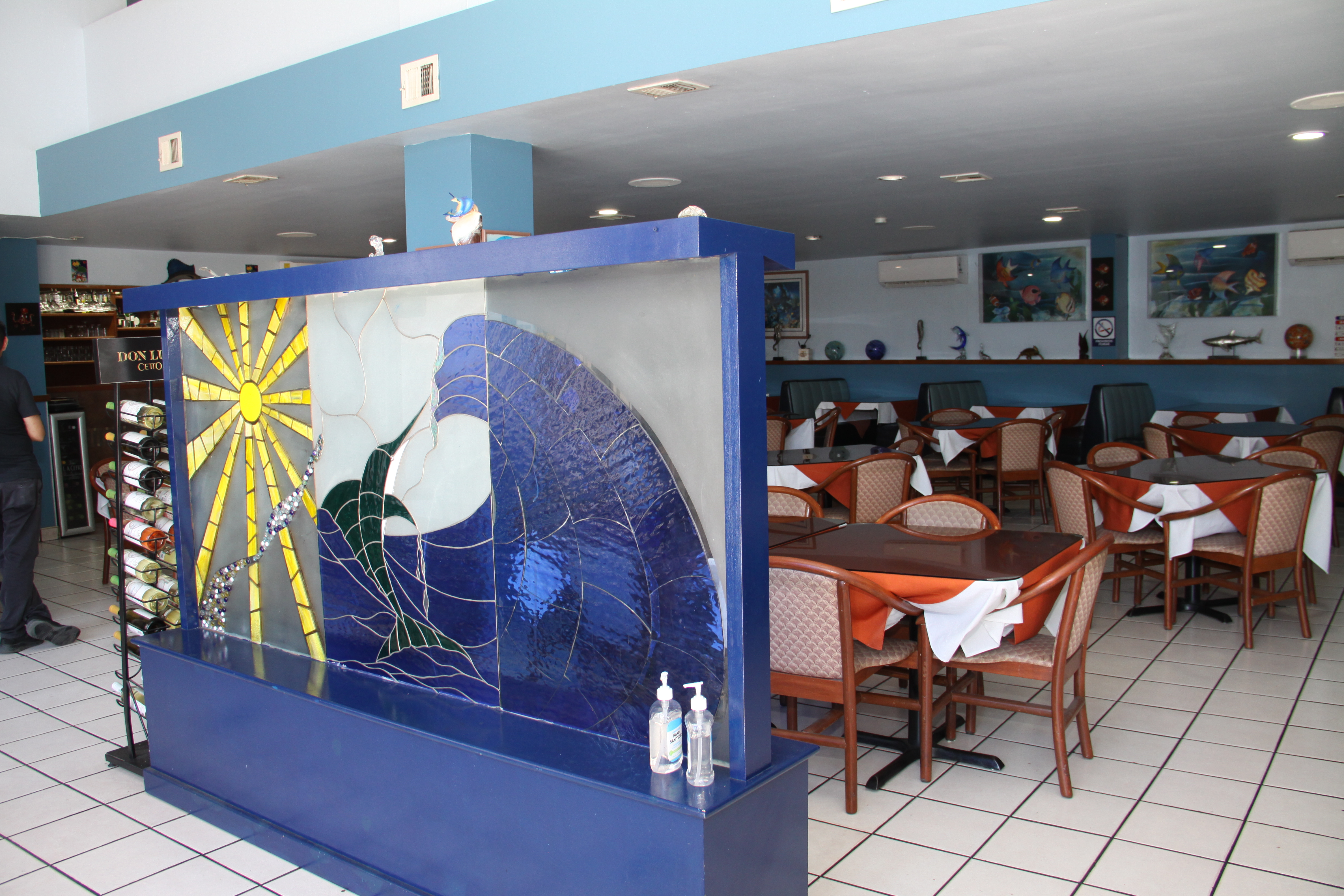 Rabelos Restaurante dining room in Tijuana